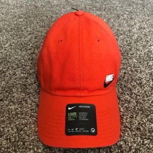 Womens Nike Hat